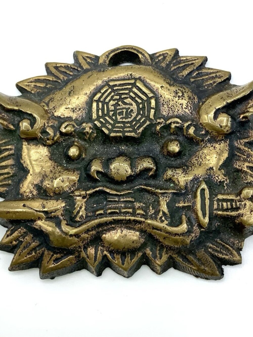 Vtg Brass Feng Shui Lion Head Amulet Bagua & Sword-in-Mouth Talisman 2.5”x2”
